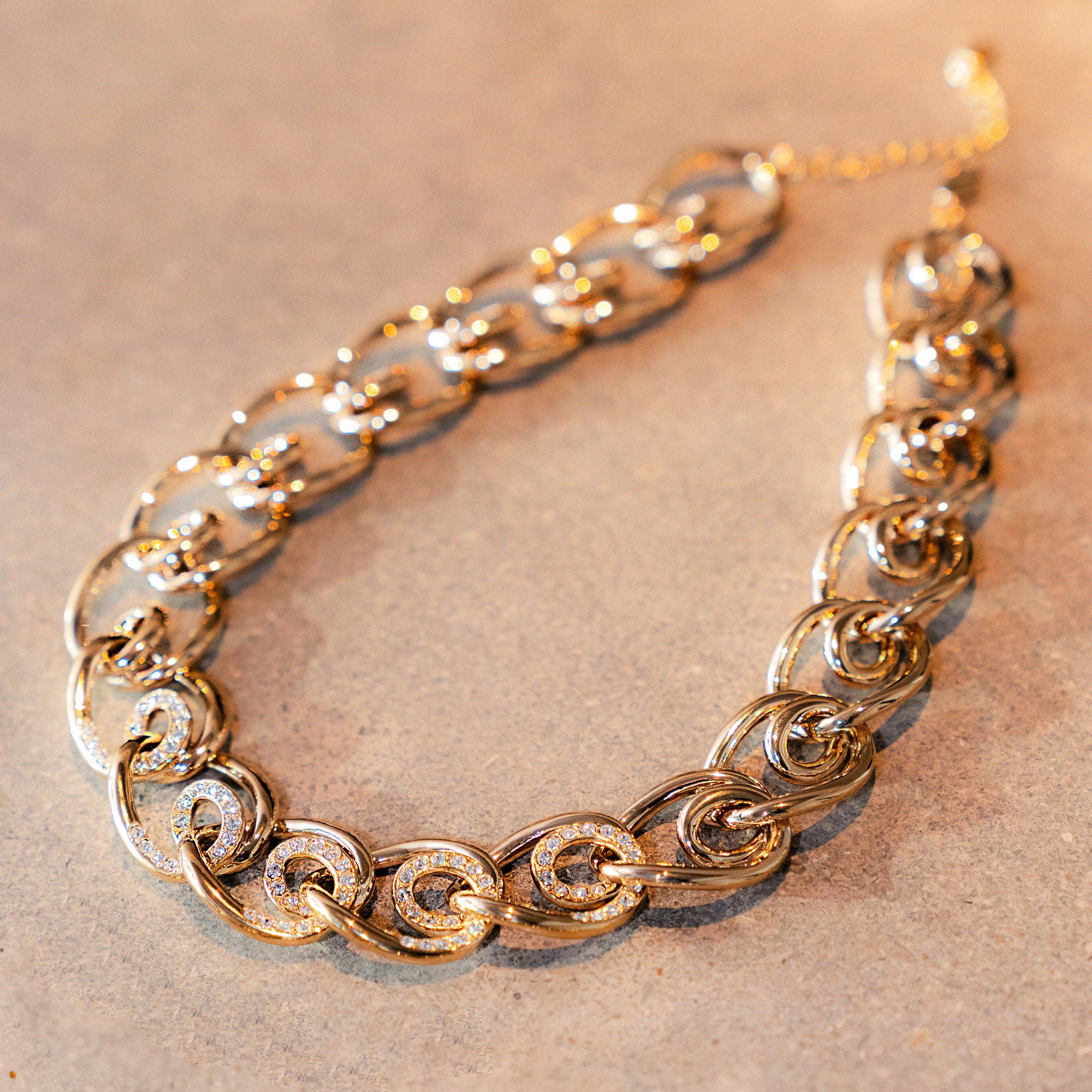 Rising Necklace