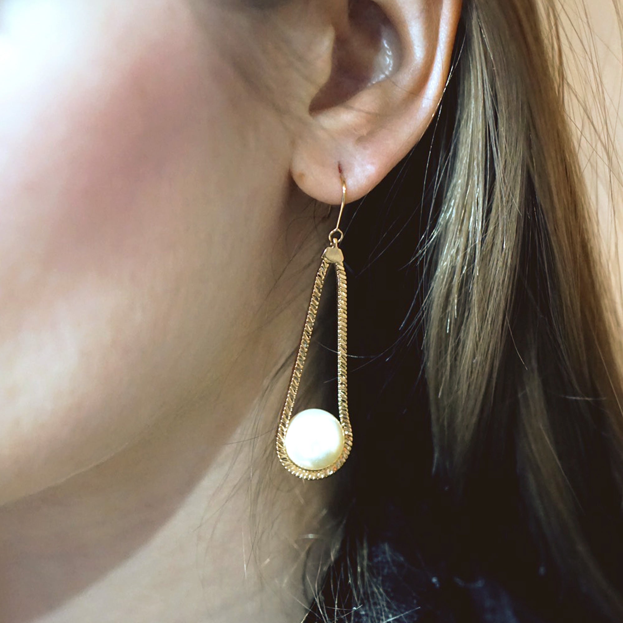 New York Drop Pierced Earrings