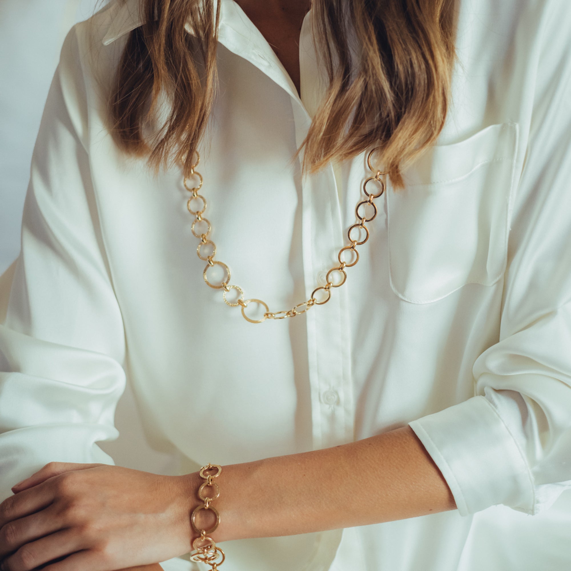 Echo Hoop Long Necklace I