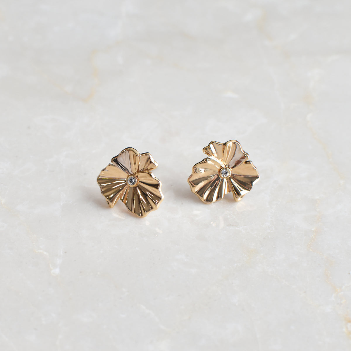 ボタニカルフラワー ピアス