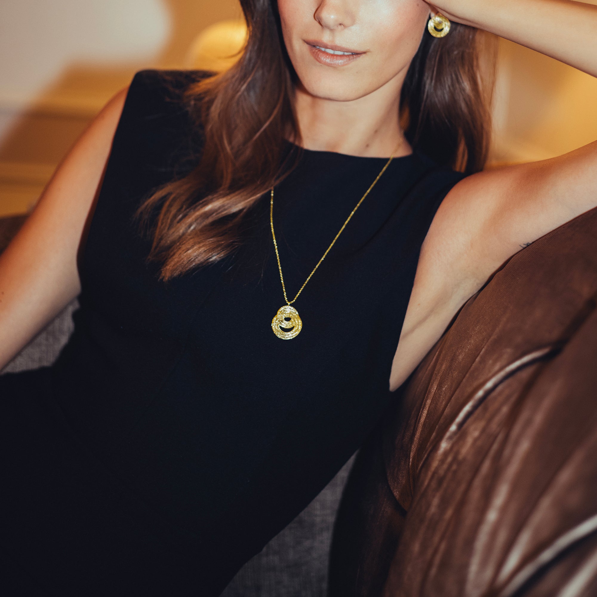 Intertwine long necklace